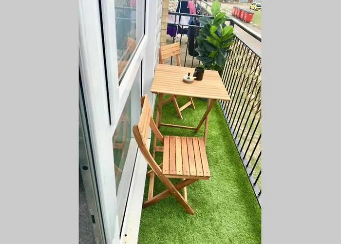 Amazing Holiday Home With Pool, Clubhouse, Arcade, Bar, Cafe And Entertainment Onsite